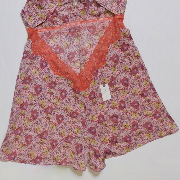 NWT!! Anthropologie FLOREAT Juniper Sleep Romper Floral Lace Paisley Lacey Small - Picture 11 of 15